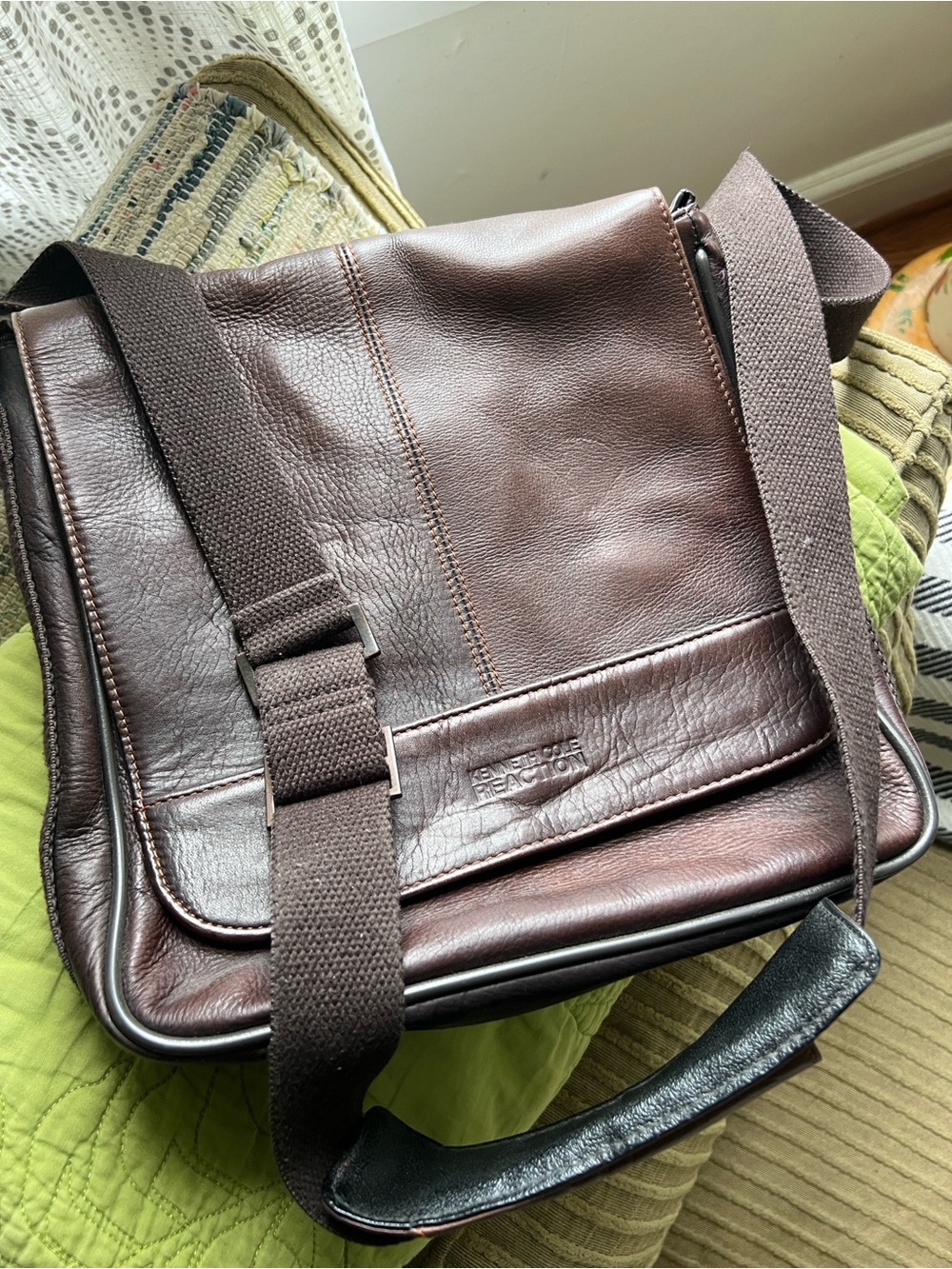 Genuine Leather Messenger Bag Kenneth Cole Reaction Dark Brown Adjustable Strap - Picture 11 of 15